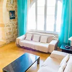 Nuffara - A Charming Traditional With A Large Pool Xagħra