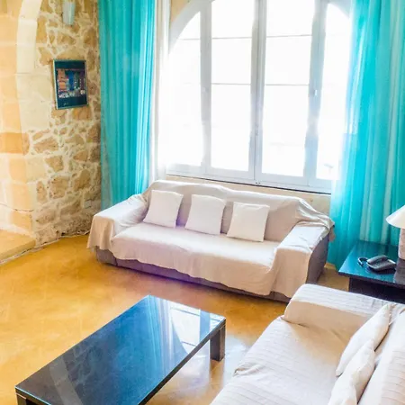 Nuffara - A Charming Traditional With A Large Pool Xaghra
