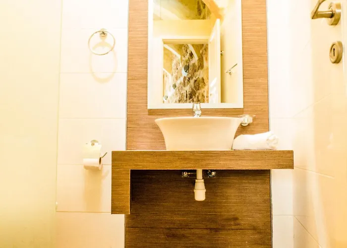 Nuffara - A Charming Traditional With A Large Pool * Xagħra